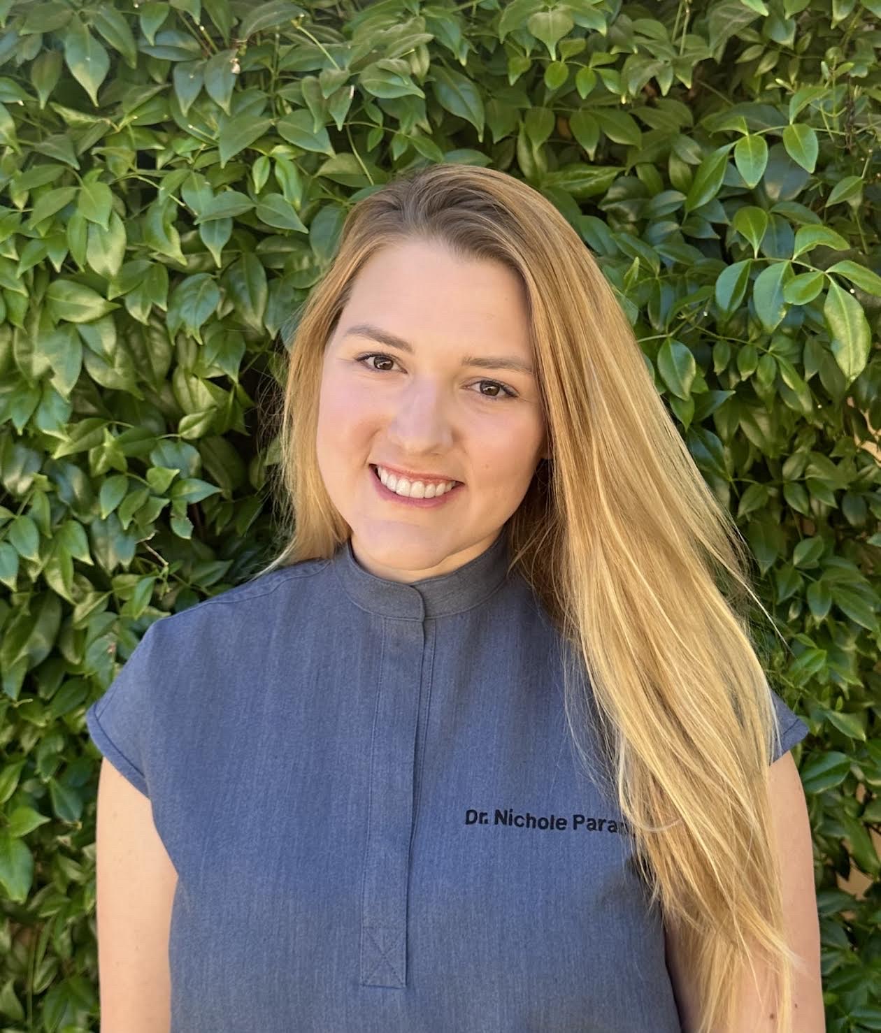 Dr. Nicole Parand